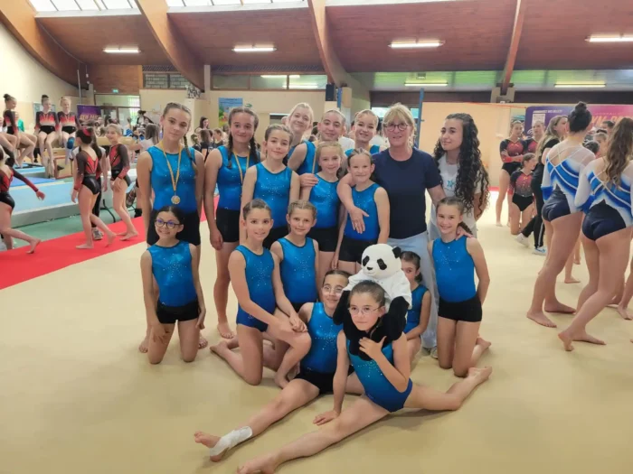 Photo de groupe des gyms (entraineur : Corinne)