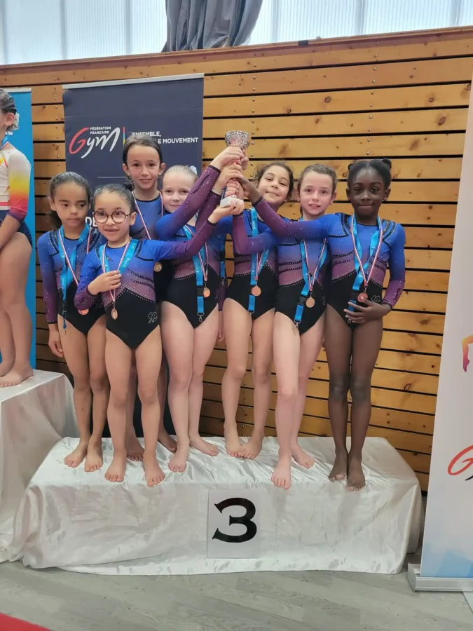 Podium à la compétition challenge départemental, équipe de l'AEB troisième