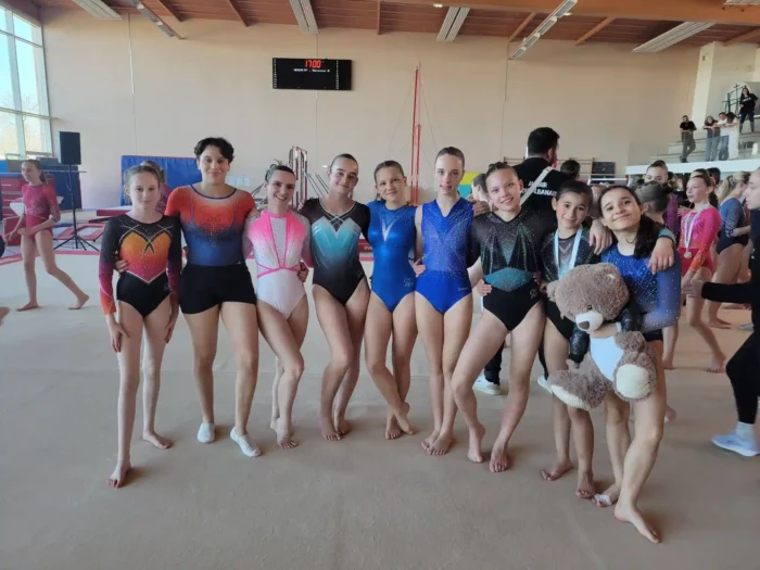 Gymnastes de l'AEB à une compétition indiv (région - Flavin du 4 au 5 avril 2026)