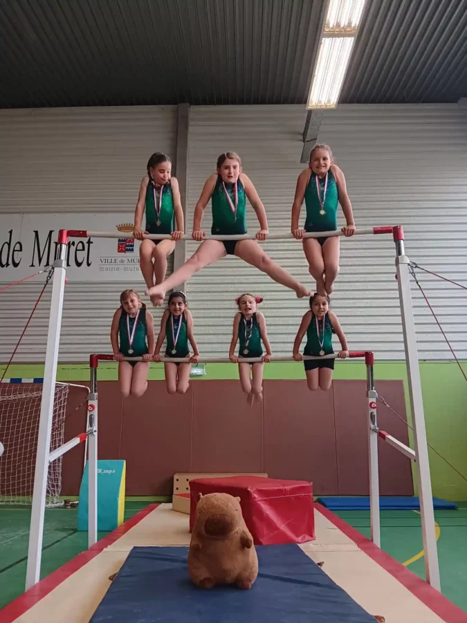 Gymnastes médaillées sur barres asymétriques au challenge départemental de mai 2026 à Muret