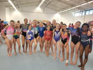 Photo de groupe des gymnastes de l'AEB au championnat de France indiv FSGT 2026